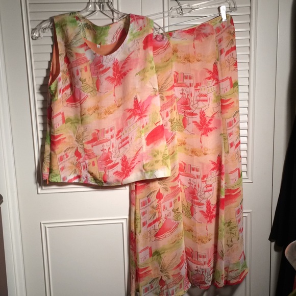 3 Piece Island Maxi Outfit. Palm Trees Resort 🛳👌 - Picture 2 of 5